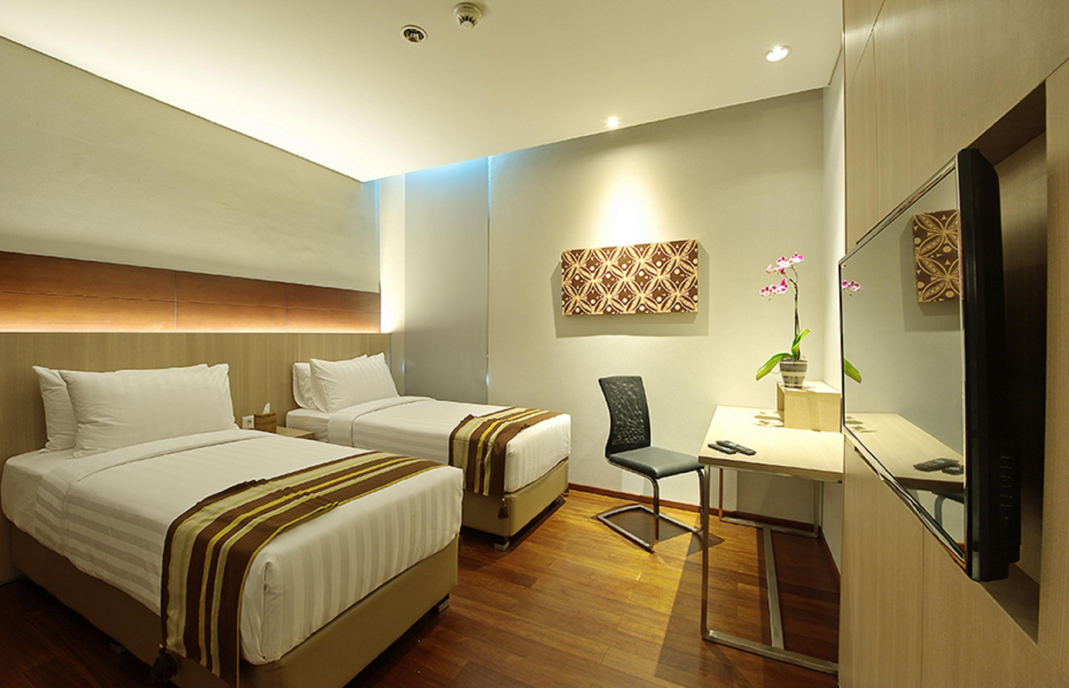 Ra Premiere Simatupang Hotel Cilandak  ภายนอก รูปภาพ