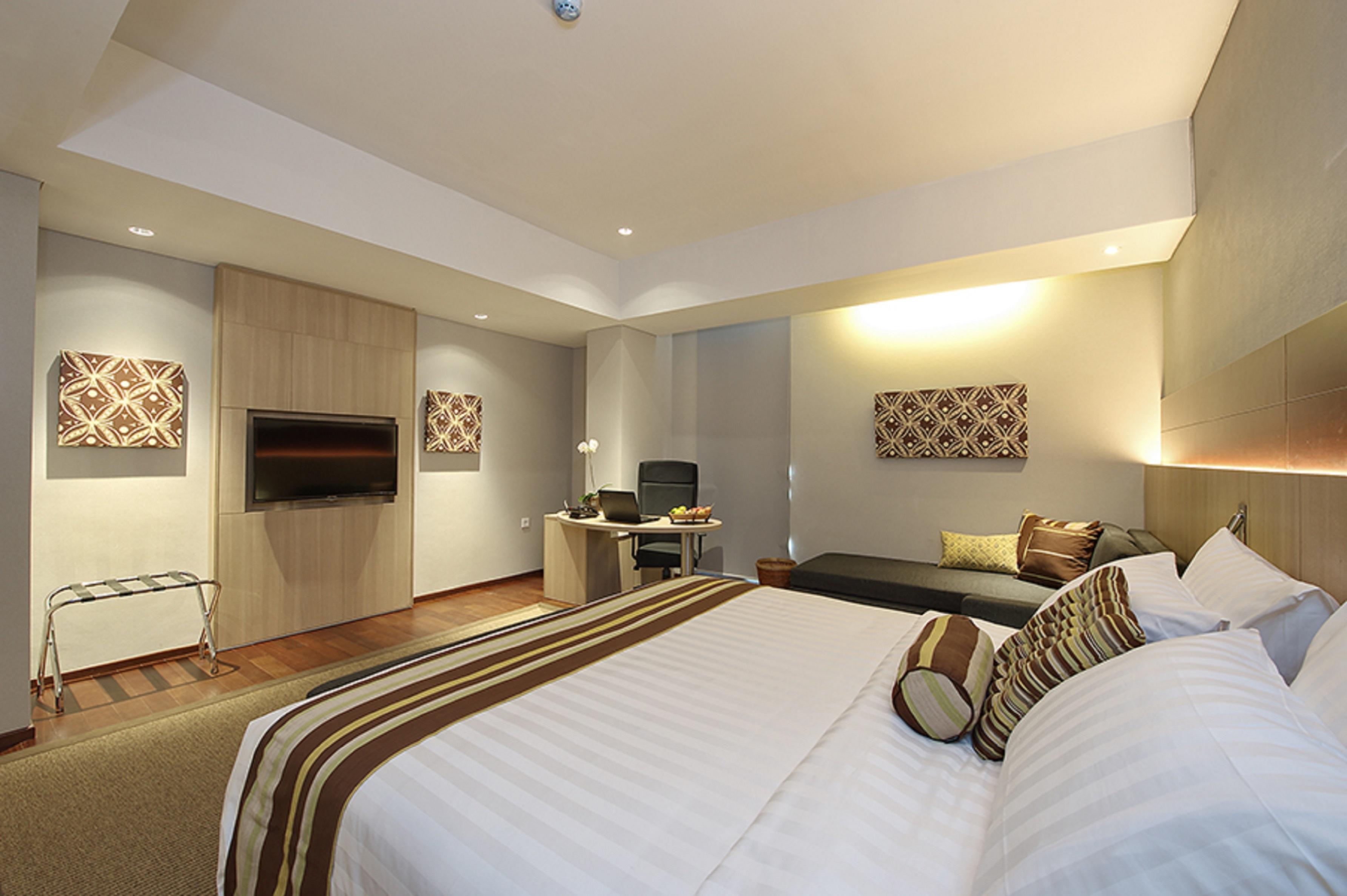 Ra Premiere Simatupang Hotel Cilandak  ภายนอก รูปภาพ