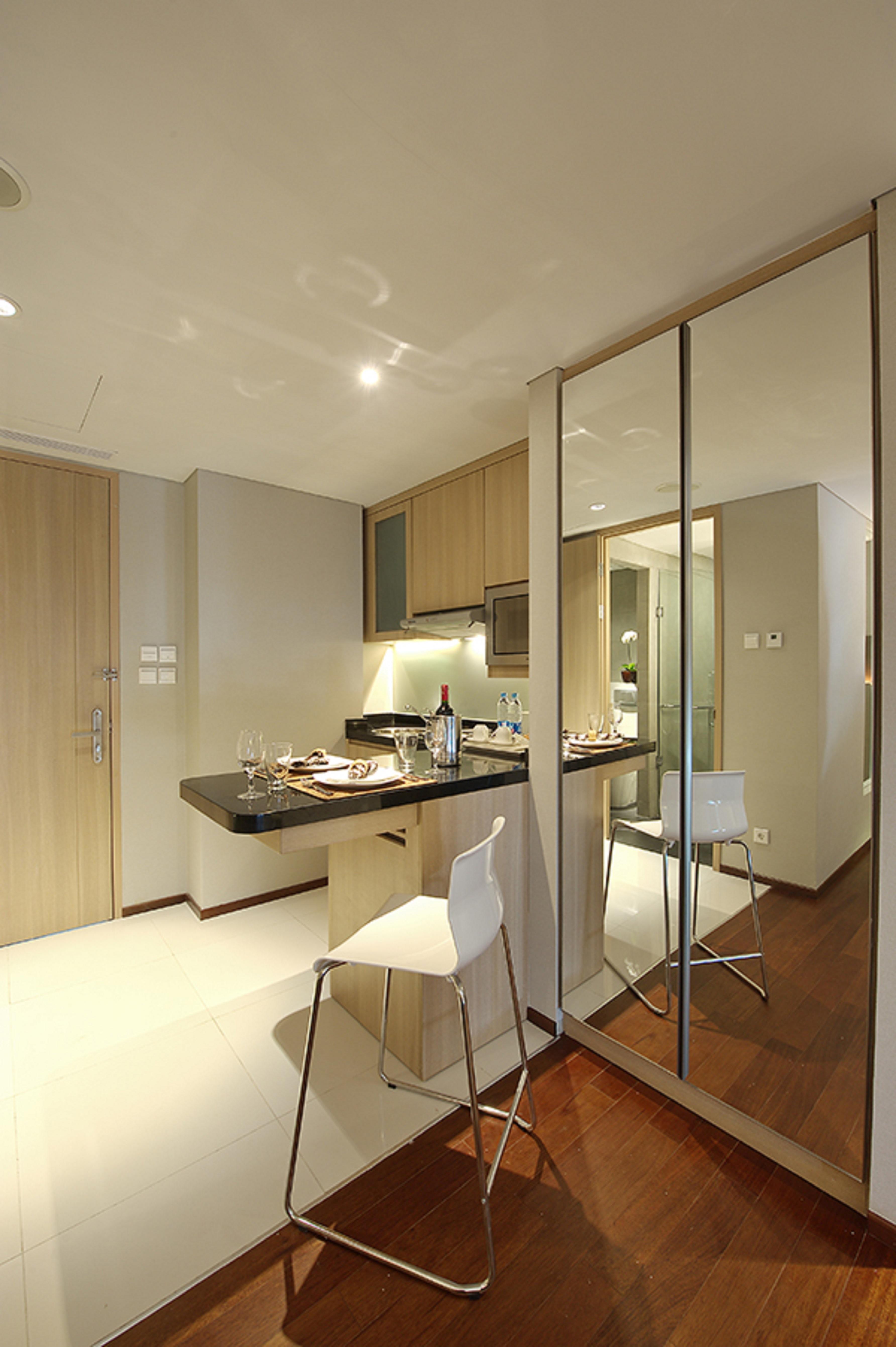 Ra Premiere Simatupang Hotel Cilandak  ภายนอก รูปภาพ