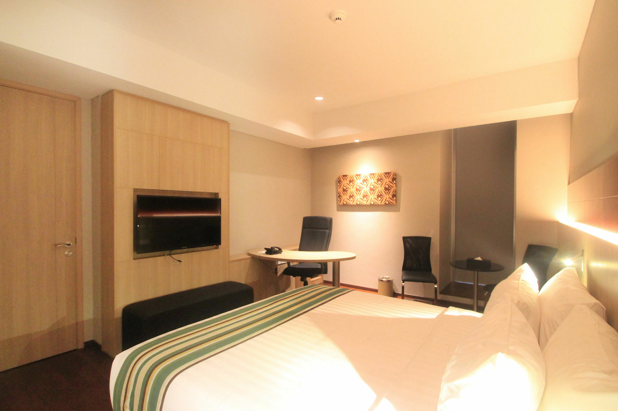 Ra Premiere Simatupang Hotel Cilandak  ภายนอก รูปภาพ
