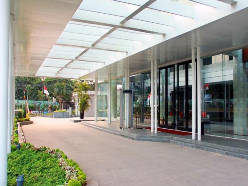 Ra Premiere Simatupang Hotel Cilandak  ภายนอก รูปภาพ